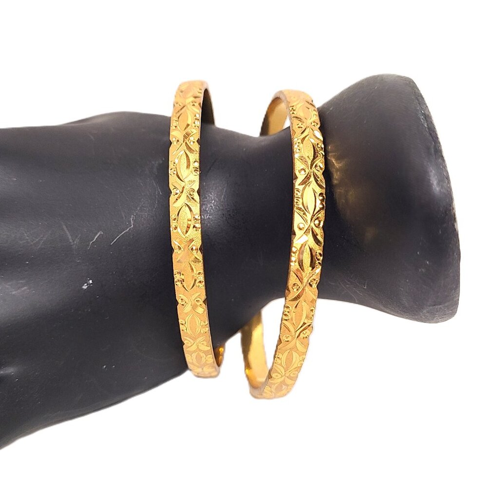 S Lex 2 Gold Tone Engraved Etched Bangle Bracelet